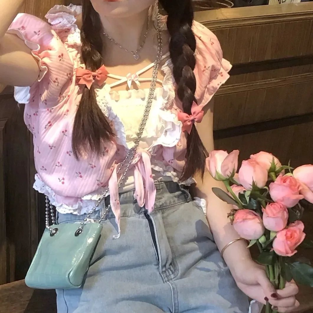 心生爱慕却迟迟不敢